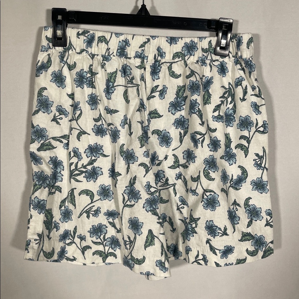 J. CREW WOMENS HIGH WAIST BLUE FLORAL LINEN SHORTS 4 BY449 - Picture 4 of 6